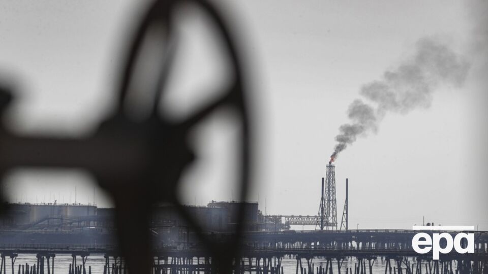 Україна уразила бурові установки РФ на шельфі Каспійського моря