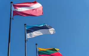 Латвия, Эстония и Литва призвали Россию вывести свои войска из Украины