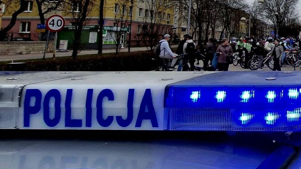 За даними поліції, у пенсіонера видурили приблизно 1 млн злотих (€235 тис.)