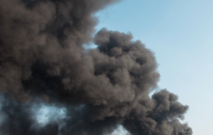 Через удари у Краснодарському краї загорілася нафтобаза