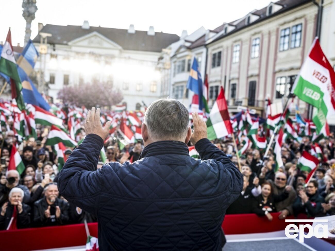 Из-за пропаганды со стороны партии Орбана Украина не является популярной темой среди венгерских избирателей, пишет СМИ