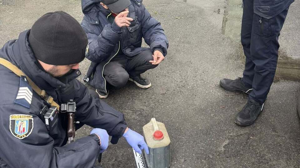 По мнению нардепа, злоумышленник собирался поджечь авто