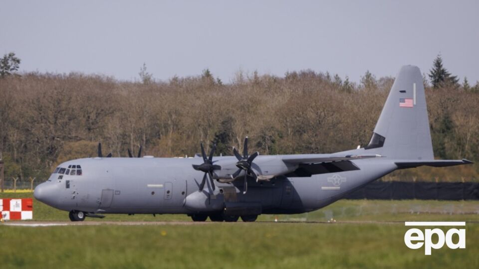 C-130 Hercules зазнав значних пошкоджень, розповіли джерела
