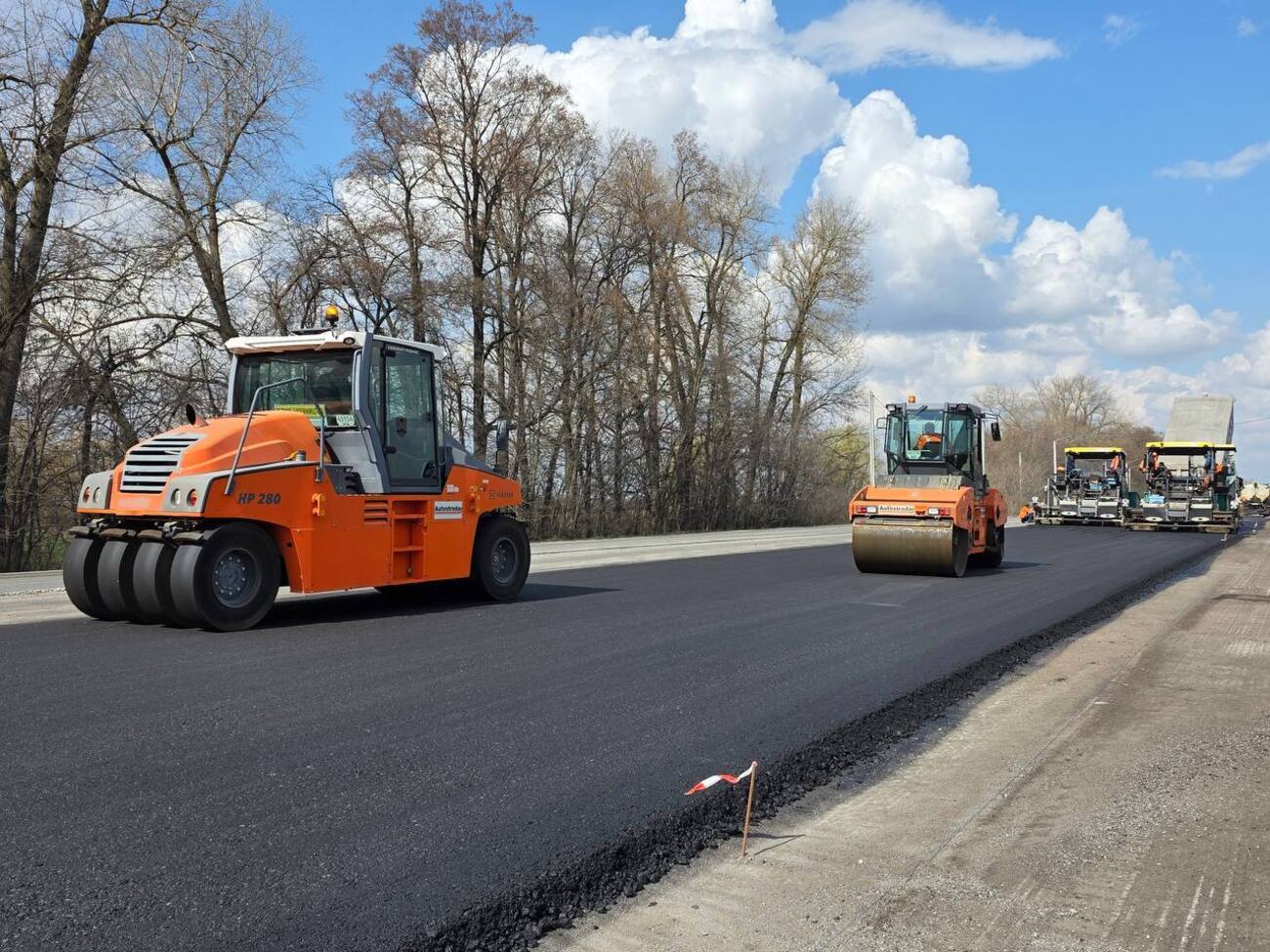Больше всего дорожного покрытия отремонтировали на трассе Киев – Одесса