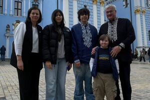 В браке у Андрея и Татьяны Сибиги родилось трое детей: сыновья Андрей, Иван и дочь София