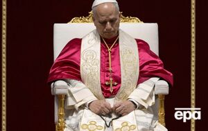 Голос Льва XIV пытаются лишить легитимности, заявил священник