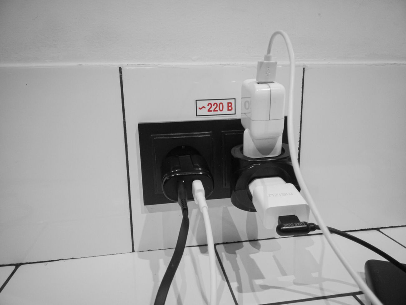 Из-за административных ценовых ограничений генерация энергии становится экономически невыгодной в определенные периоды времени, пишет LB.ua