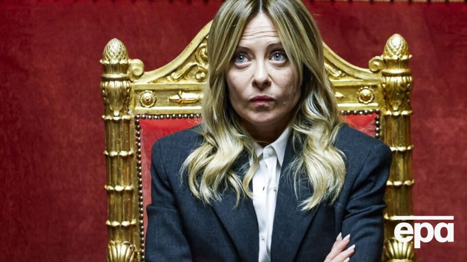 Мелоні назвала заяви Трампа про понтифіка "неприйнятними"