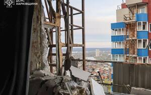 БПЛА поцілив по верхньому поверху