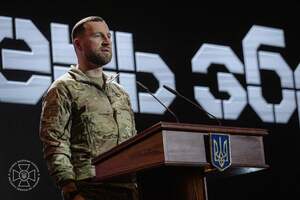 Хмара поздравил производителей оружия