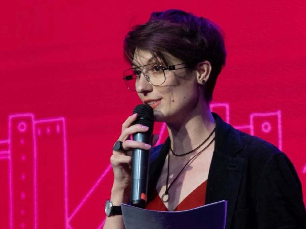 "Не здаємо приміщення зброярам, секс-індустрії й наркоторговцям" – це злить так, що хочеться кричати