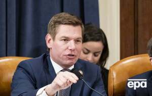 Суолуэлл назвал все обвинения "ложными", однако планирует уйти в отставку