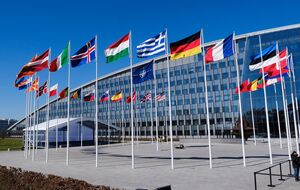 Країни Європи хочуть посилити військову роль у межах Альянсу