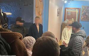 По данным ГБР, помощники нардепов просили у военнообязанных от $25 тыс. до $30 тыс.