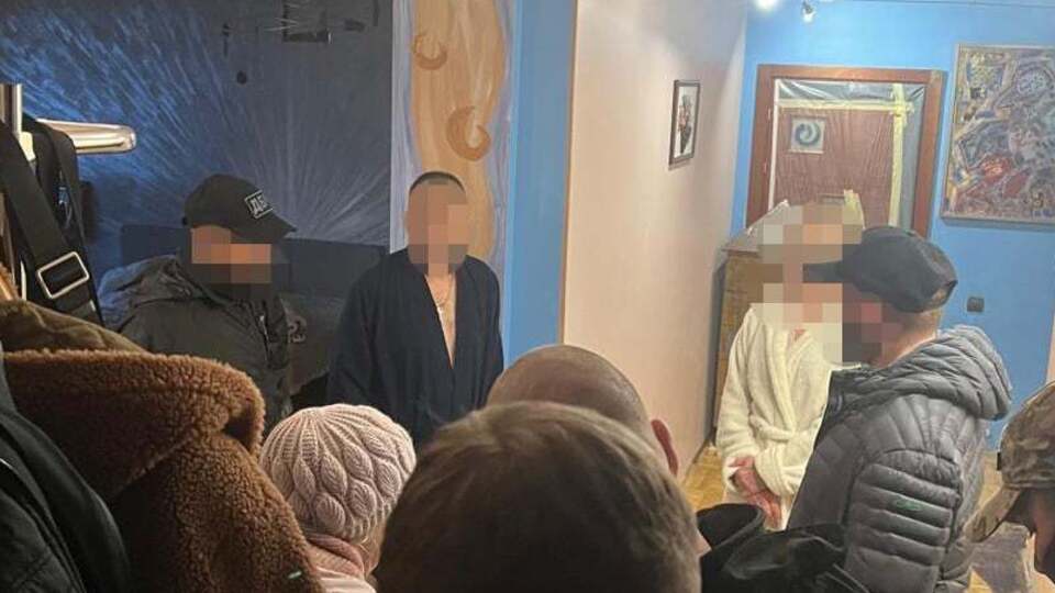 За даними ДБР, помічники нардепів просили у військовозобов’язаних від $25 тис. до $30 тис.