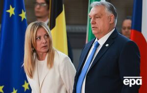 Мелони может продолжить "дело" Орбана, считает СМИ