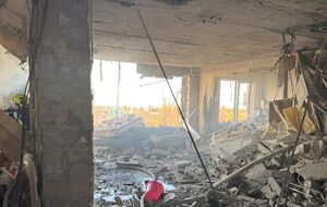 Повреждены квартиры с пятого по седьмой этаж