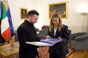 Поддержку Украины Мелони назвала "не только моральной обязанностью, но и стратегической необходимостью"