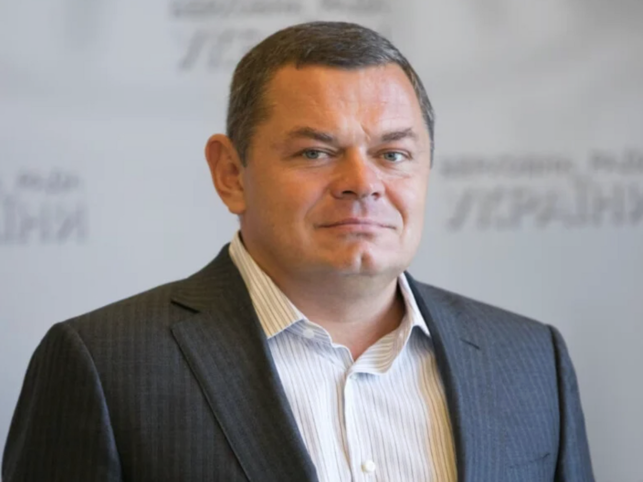 "Схеми" виявили зв'язок кримської фірми, яка будує розв'язки у Криму, із Віталієм Бортом