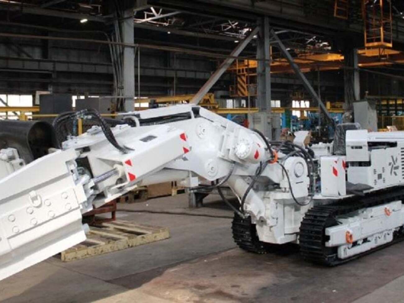 Три новых комбайна и три электродвигателя – за три месяца этого года, сообщил ДТЭК