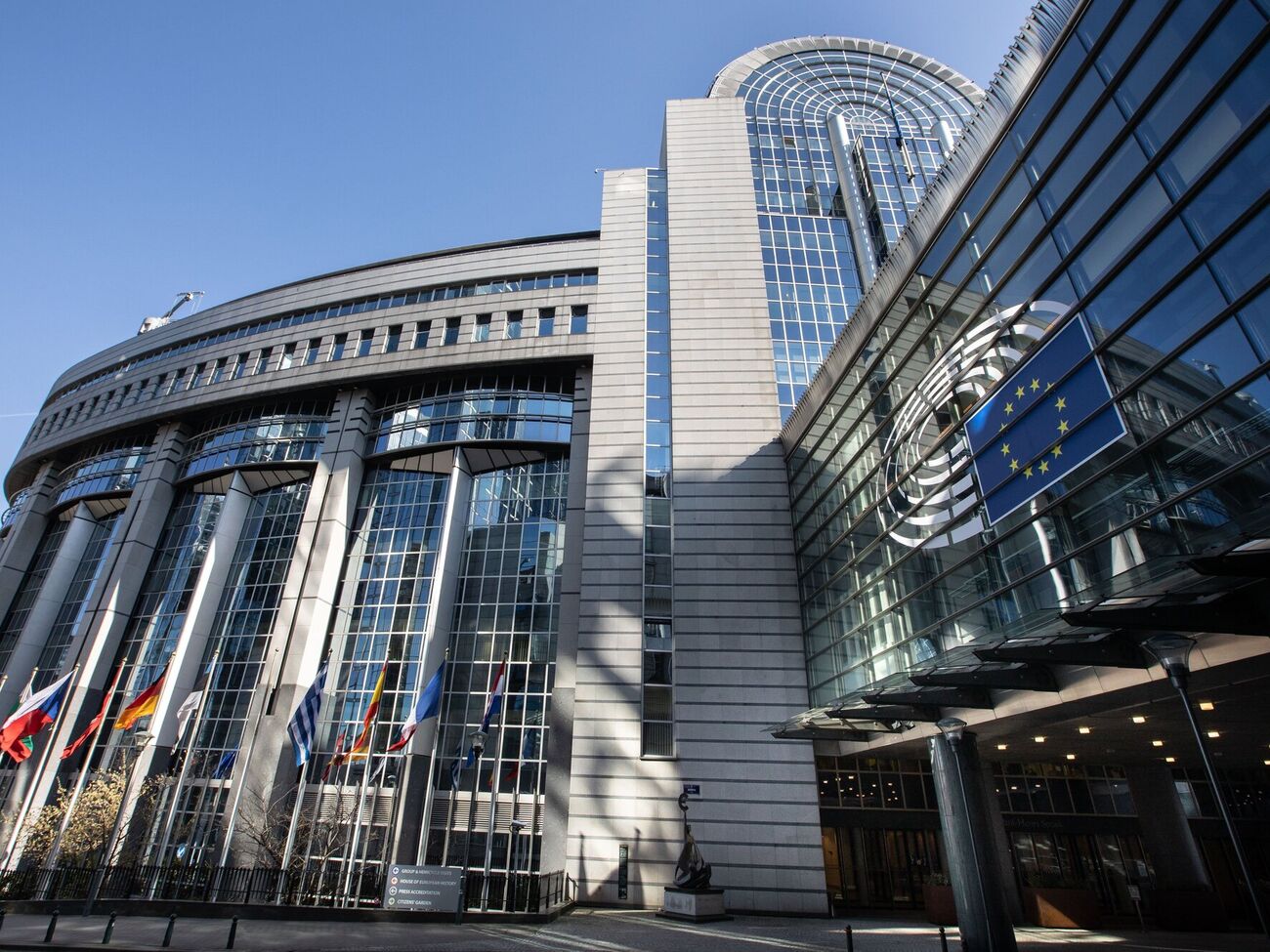 Дискусії щодо принципу одностайності в ЄС досягли такого піка, коли ігнорувати їх неможливо, вважають ЗМІ