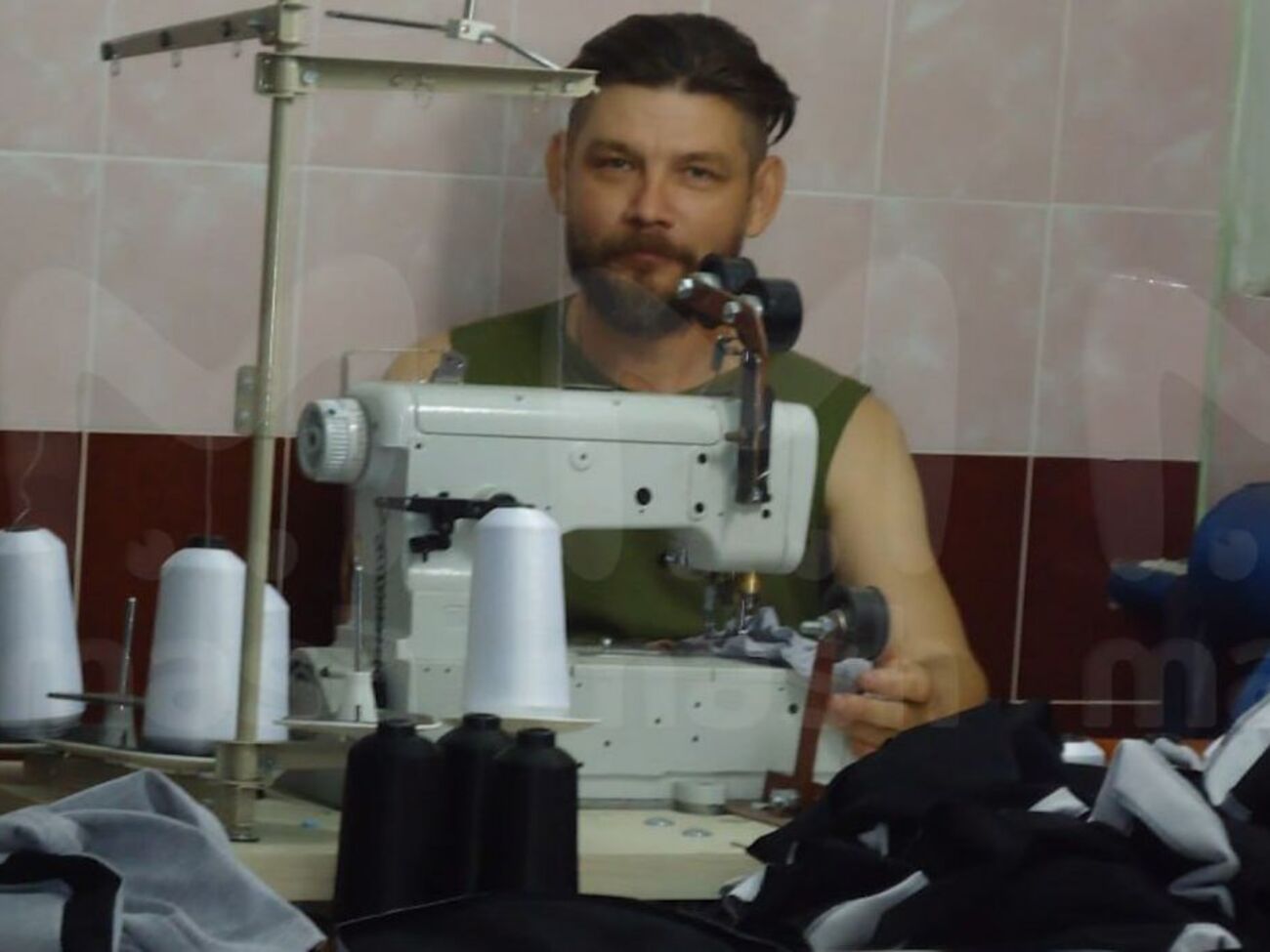 Підозрюваний утік зі зброєю