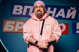 Коляденко: Вона була блонді, що мені дуже подобається, висока, я був маленький. У нас було кохання