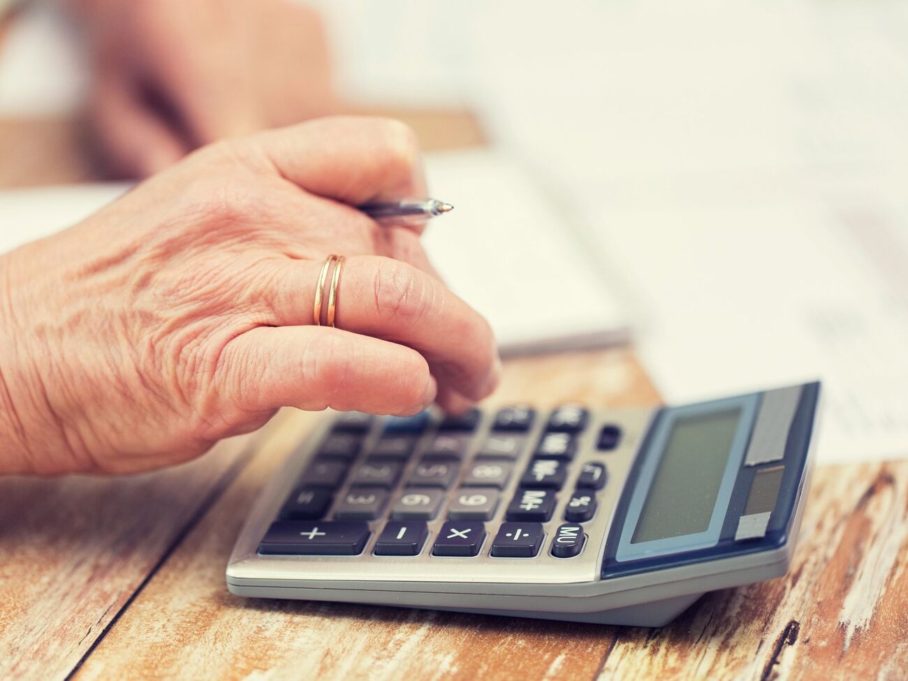 Частка українців, які отримують найнижчі пенсії, за рік зменшилася на вісім процентних пунктів