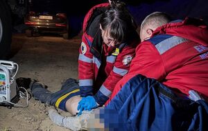 Троє дітей перебували на території з піщаним насипом і копали тунелі