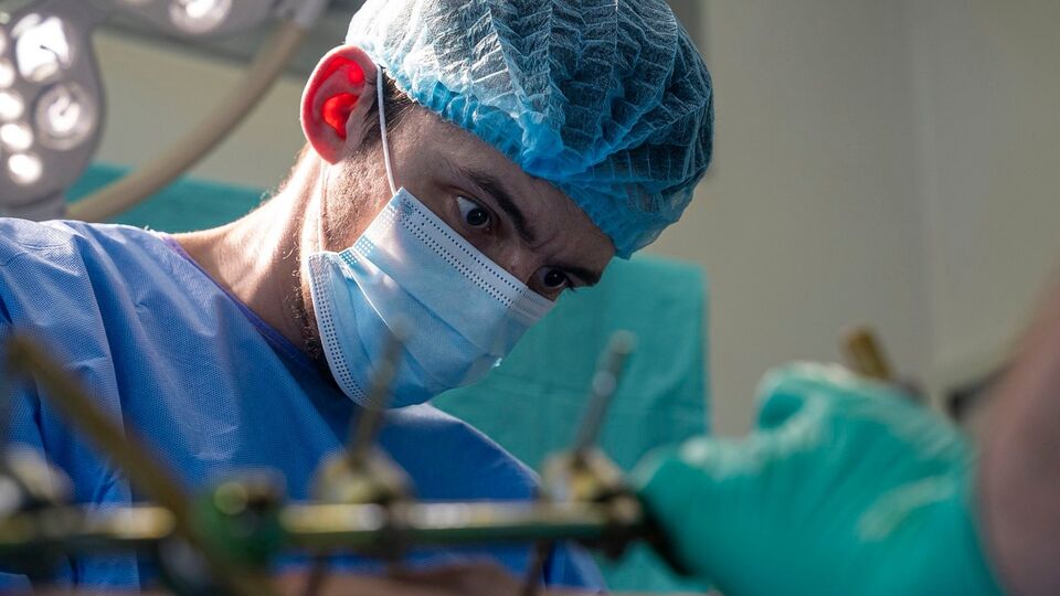 У колумбійського добровольця "хороші перспективи", розповіли у шпиталі