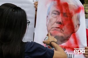 Європейські праві політичні сили почали віддалятися від американського президента