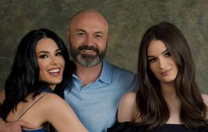 Нана – перша дитина Єфросиніної та Хромаєва