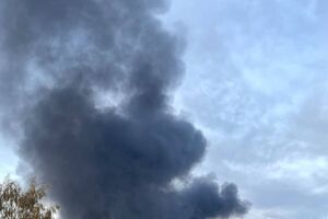В Новокуйбышевске горит нефтезавод