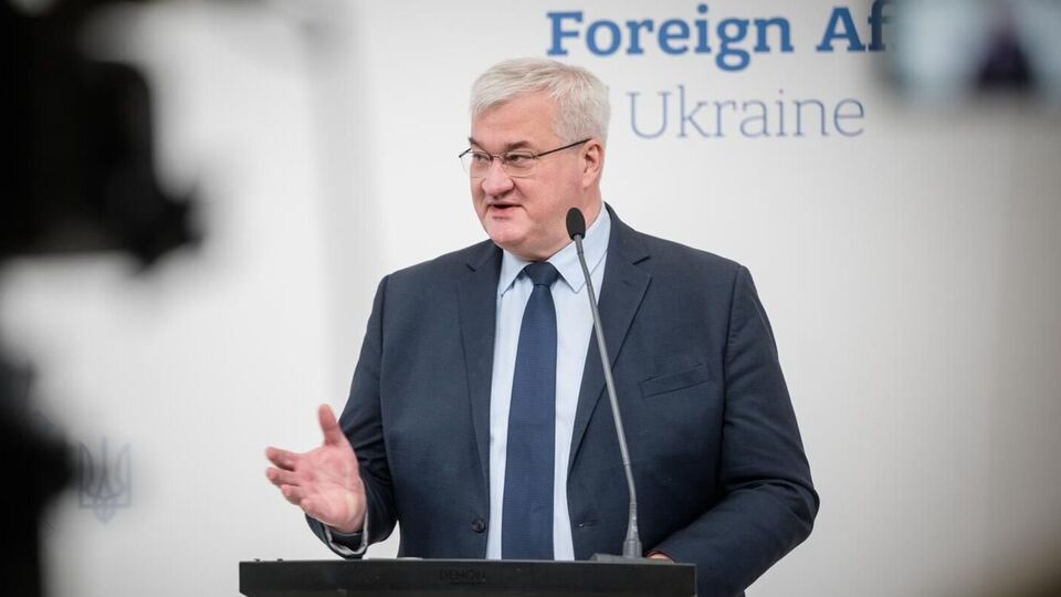 Сибіга допускає проведення переговорів у розширеному форматі