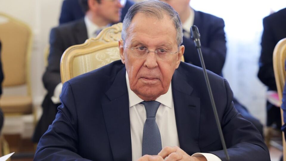 По словам Лаврова, возможность возобновления переговоров в Стамбуле российская сторона воспринимает "положительно"