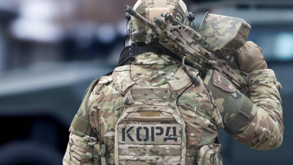 Представники КОРД штурмували магазин, куди увірвався підозрюваний