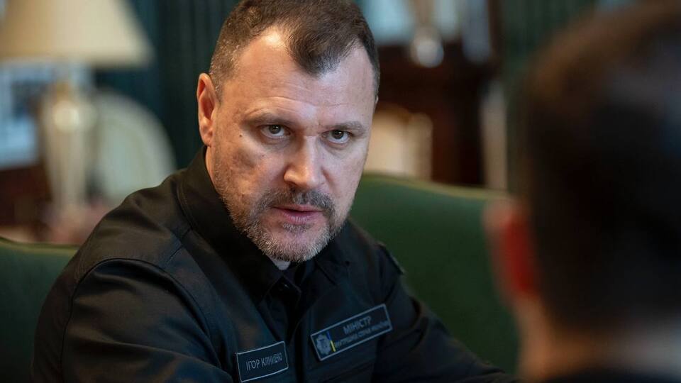 Клименко розповів про переговори з нападником і його дії