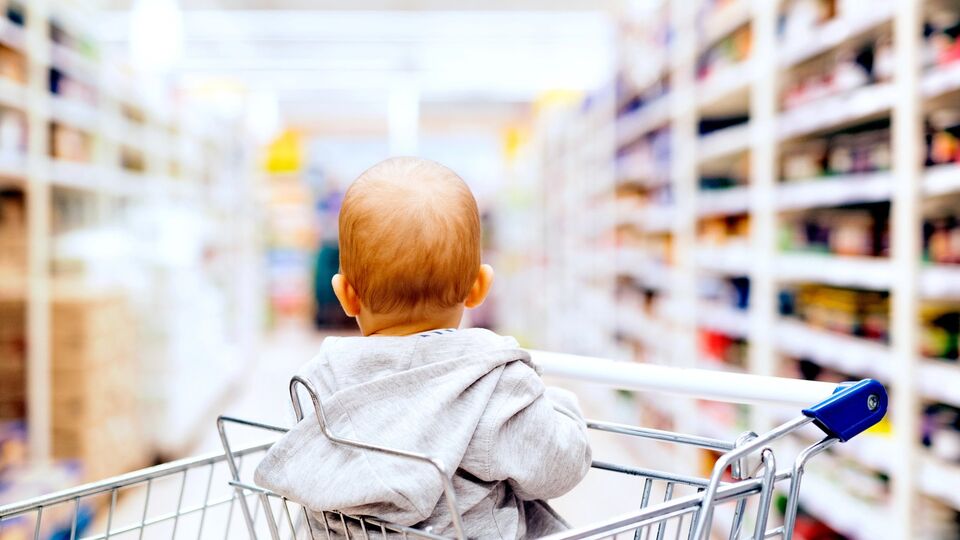 Продукт мав ознаки ймовірного втручання: пошкоджені або відкриті захисні пломби і незвичний запах