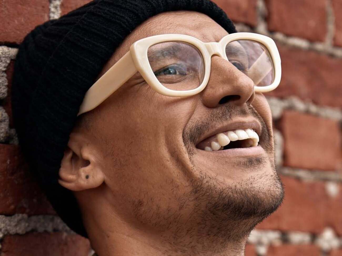 Цимбалюк предстал в разных образах