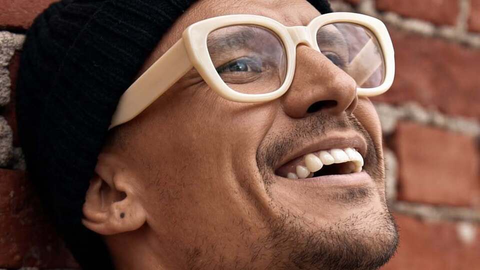 Цимбалюк предстал в разных образах