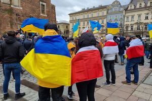 У КМІС називають конфлікти навколо експорту українського зерна й Волинської трагедії основними причинами погіршення ставлення українців до поляків