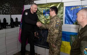 Кличко передав від Києва ЗСУ 3 тис. дронів