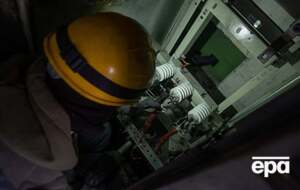 В результате атаки, которая продолжалась 1–2 апреля, на утро оставались обесточенные потребители в семи областях Украины