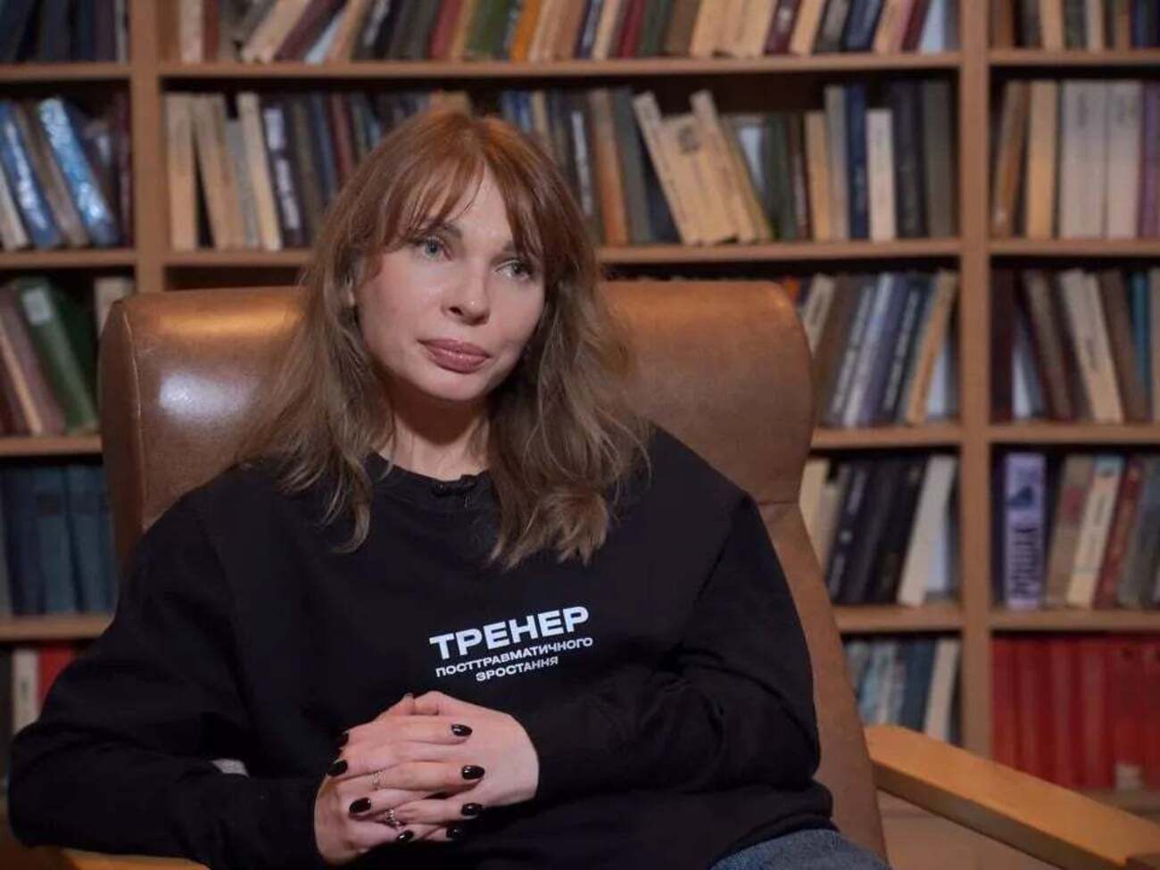 Юлия работает в формате "равный – равному", помогая военным