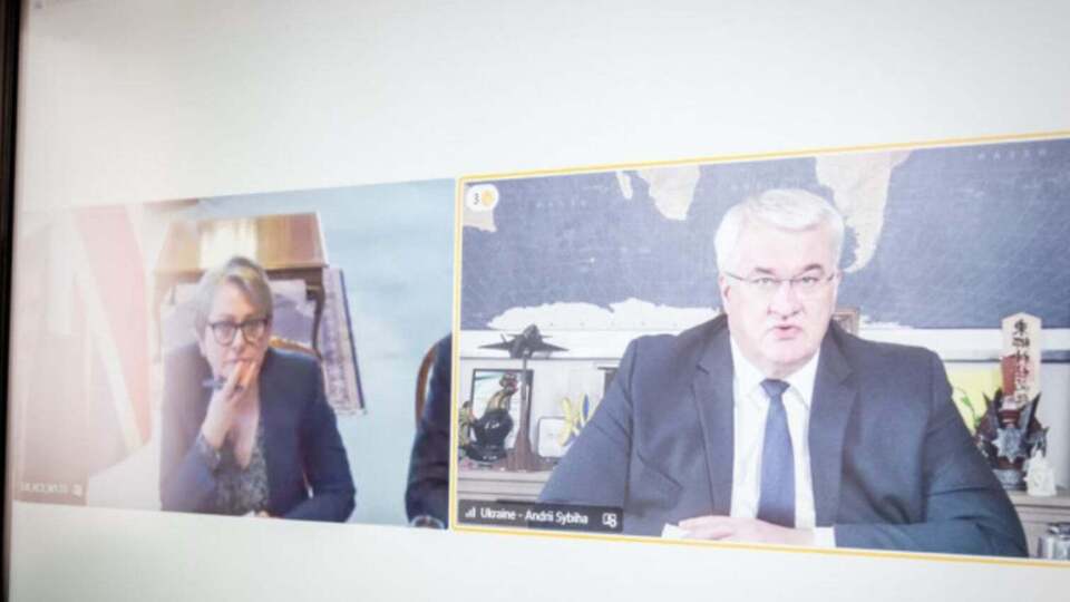 Во время онлайн-встречи под председательством министра иностранных дел Великобритании Иветт Купер Сибига заявил, что Украина также готова внести свой вклад