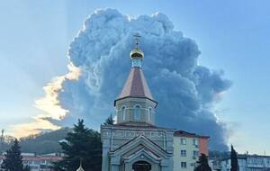 Уночі 20 квітня очевидці зафіксували займання в резервуарному парку на території морського порту Туапсе