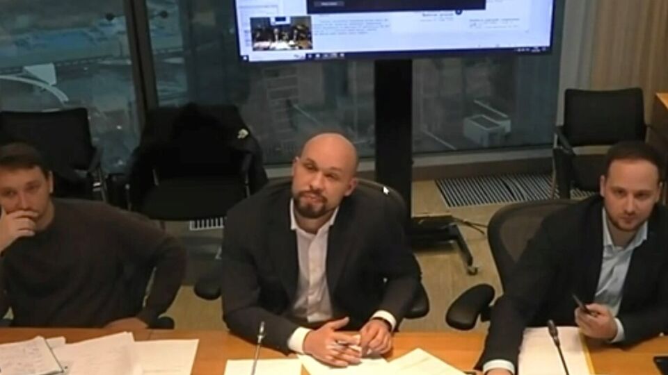 Головним адресатом звернення Вольнова став начальник управління безпілотних систем і робототехніки мінпромторгу РФ Олексій Сердюк