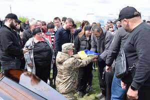 У селі Водяне поховали двох братів-військових