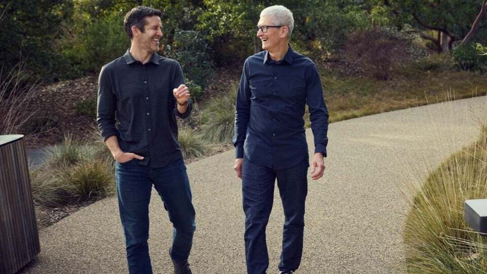 В компании Apple сменится руководство
