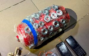 У фігуранта вилучили залишки складників до вибухівок і засоби зв'язку з імовірними доказами контактів із представником російських спецслужб